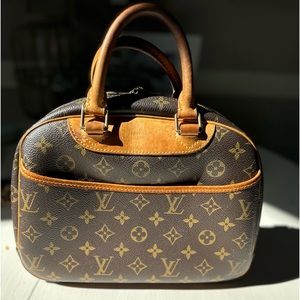 Authentic Louis Vuitton Trouville Bag
